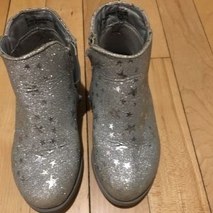 Toddler kid boots shoes size 9